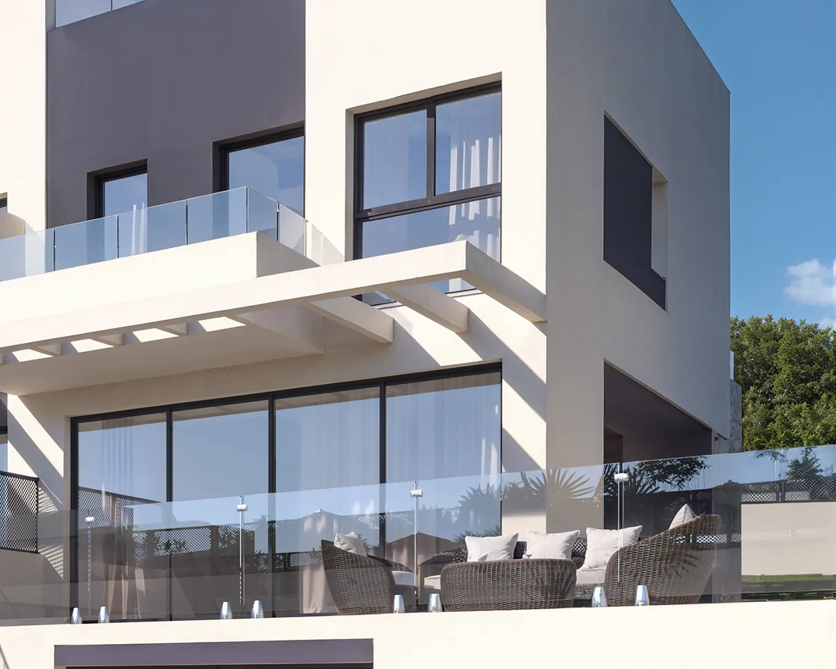 868ae749-f284-43fb-b3c7-39cde186e151