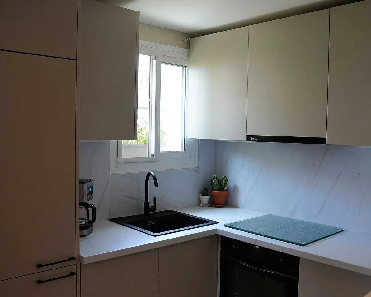 1d22fbce-8c7c-45ac-adc9-b08f7c054fa0