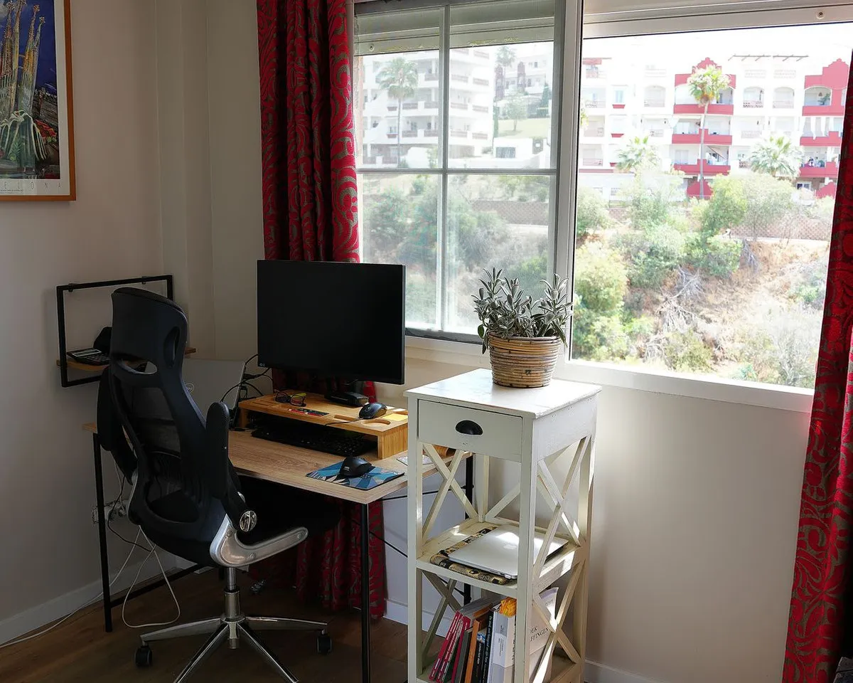 7bc882f2-62d0-43c5-a6f9-407d1d20aec1