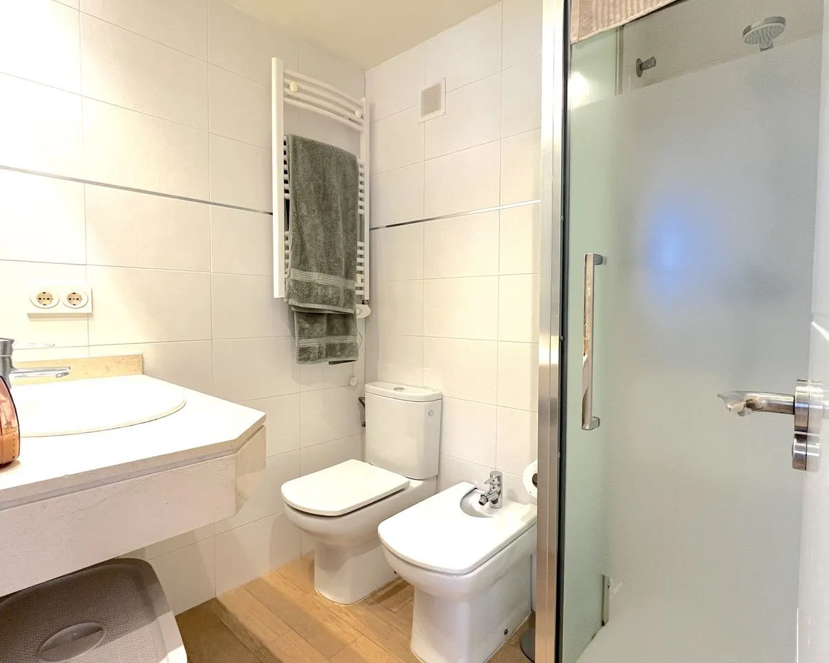 81e3eb9c-f1a9-4ebc-9775-ac98be756399