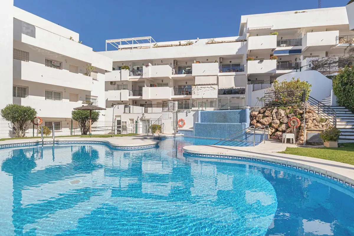 b6ba4503-825a-4ccc-8f9c-a49fdd5c4c9b