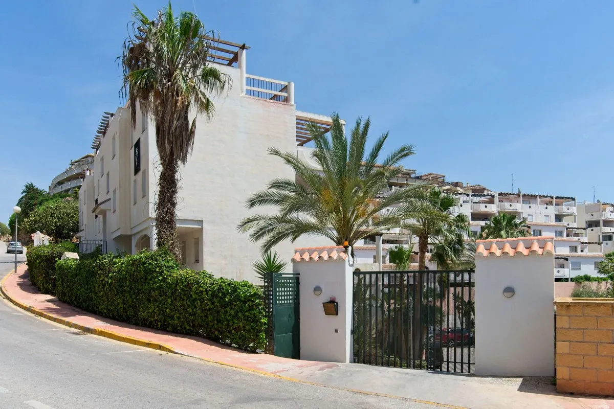 2072642e-9606-47e0-b071-5de786be007f