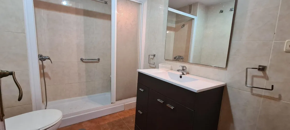 a4cf67e9-84a6-49ce-85a3-23d927bc2d84