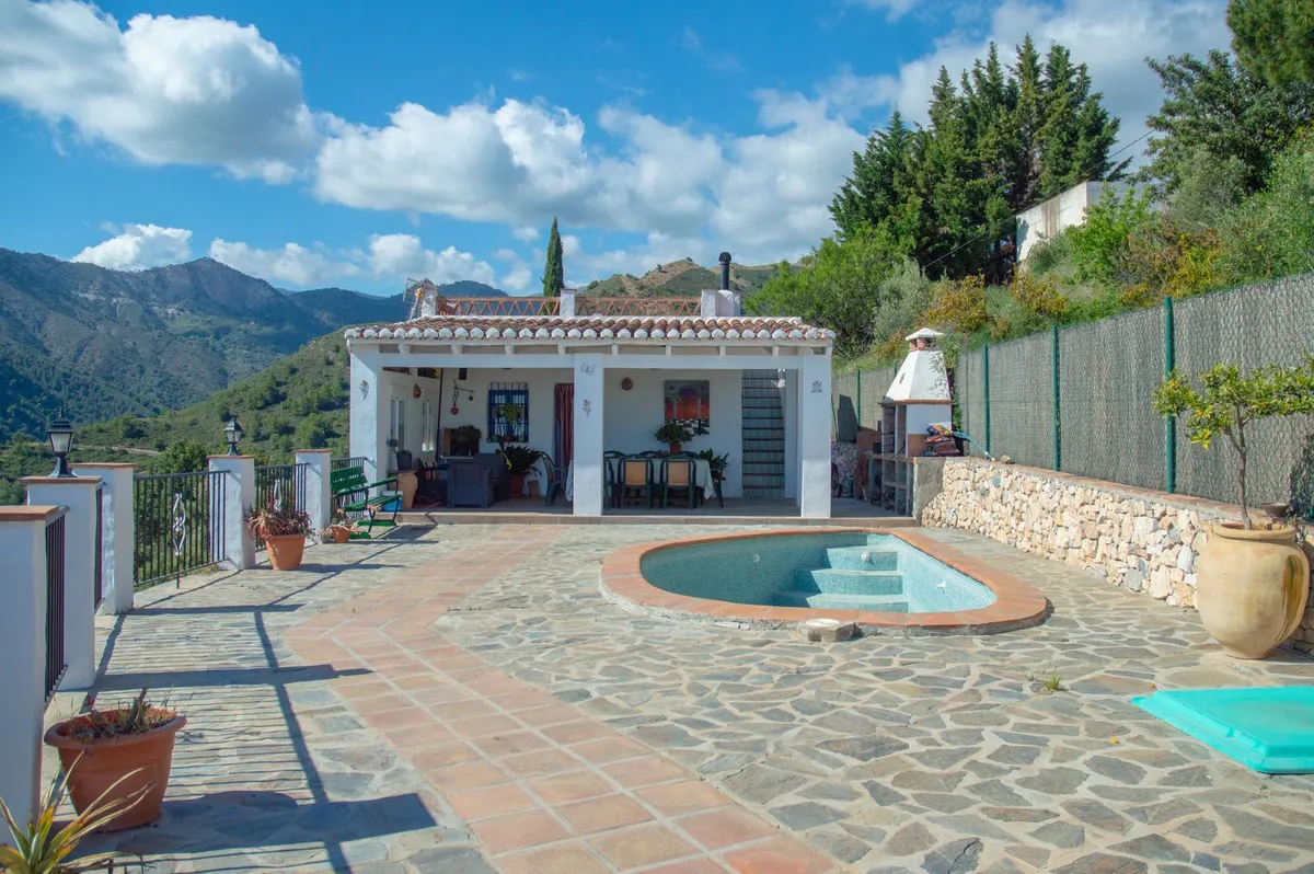 08c2b722-5087-4efb-8cc0-c470fbbcbdf3