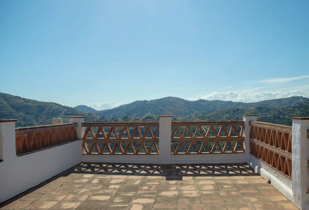 e44f40a3-9b0f-4151-ad48-b9a0c79cb8d6