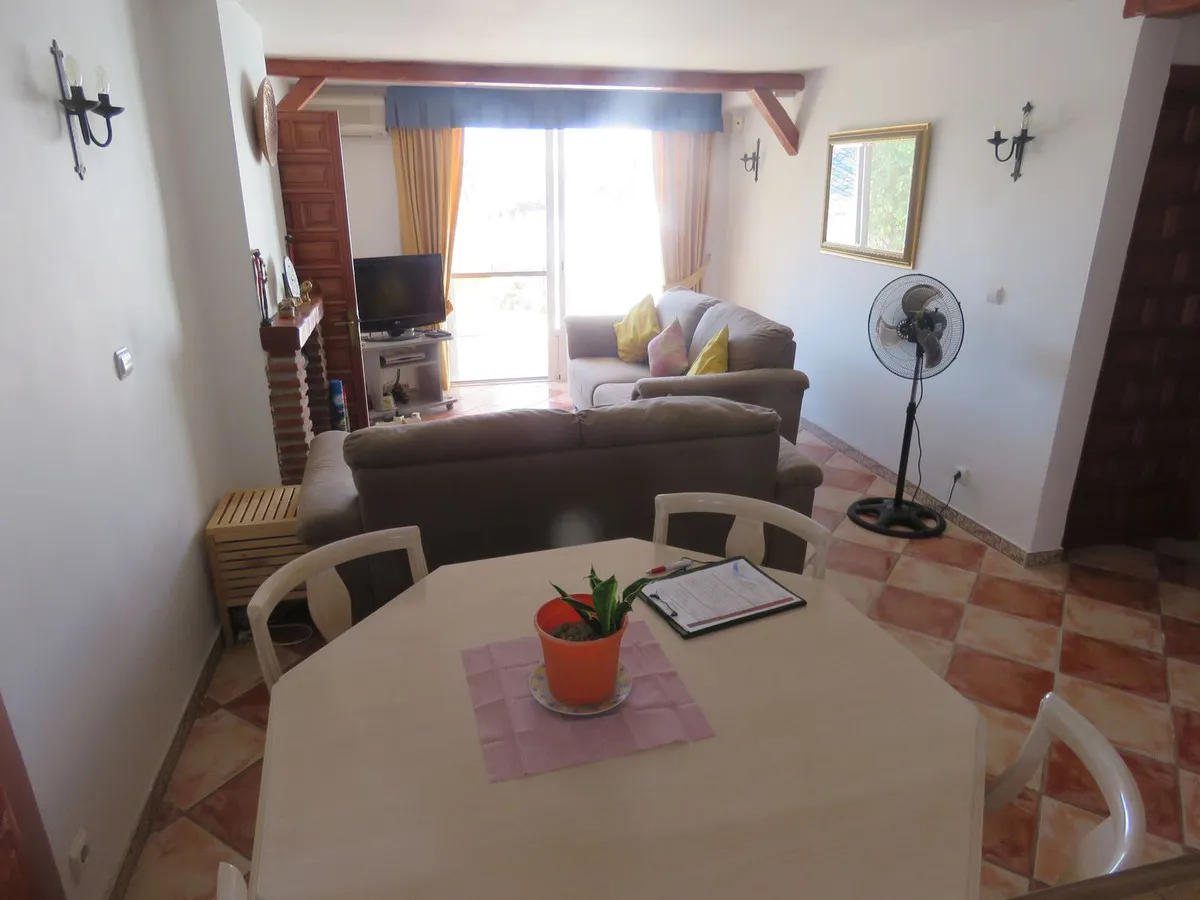 2bd4d16b-738e-4437-8b65-662ef38f5a4b