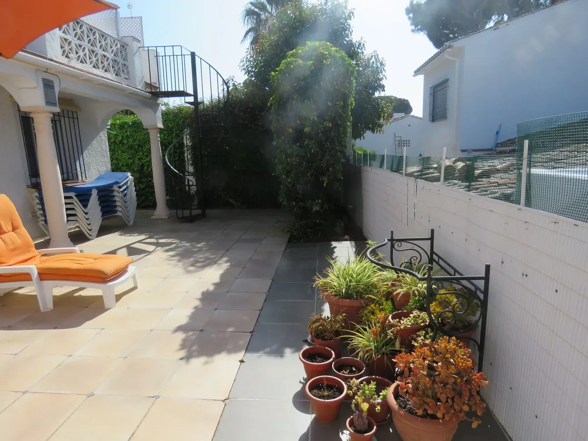 5c4cf17e-0e39-4103-a184-7d19b3b30dc9