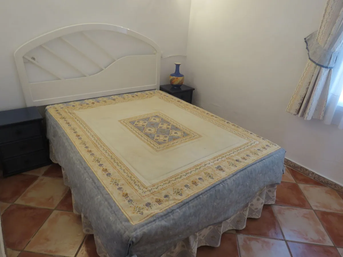 f5b9e153-bba9-4f5d-ae05-cf12db3c8d56