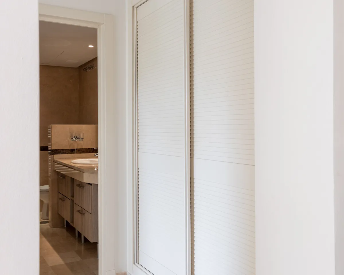 e9deb12a-a663-4502-83d9-da57d93a07b1