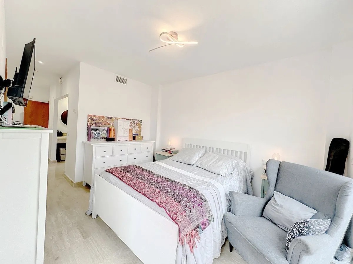 84e8ffaf-b388-4334-8258-6d1346dd5957