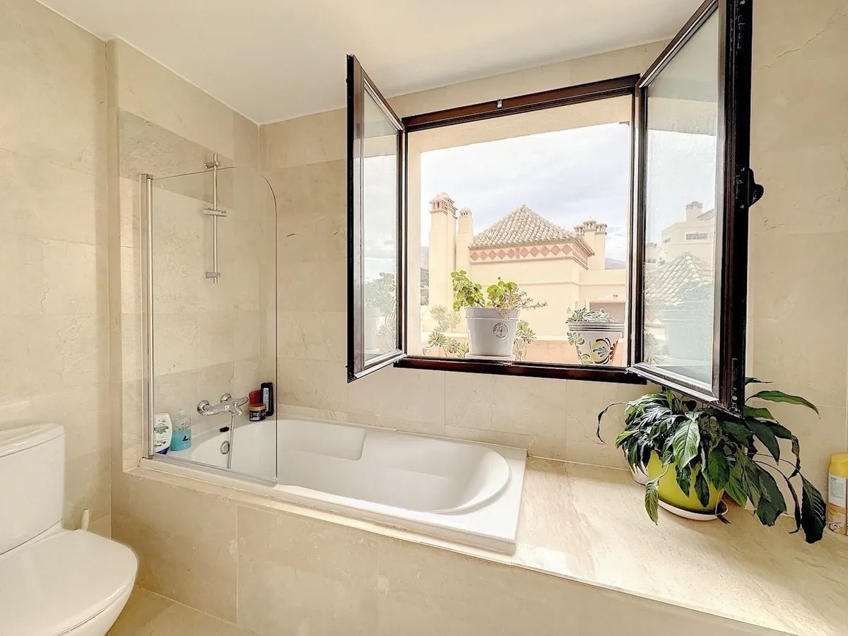 9f7c39d6-7de5-4885-8b6b-86f2814c162c