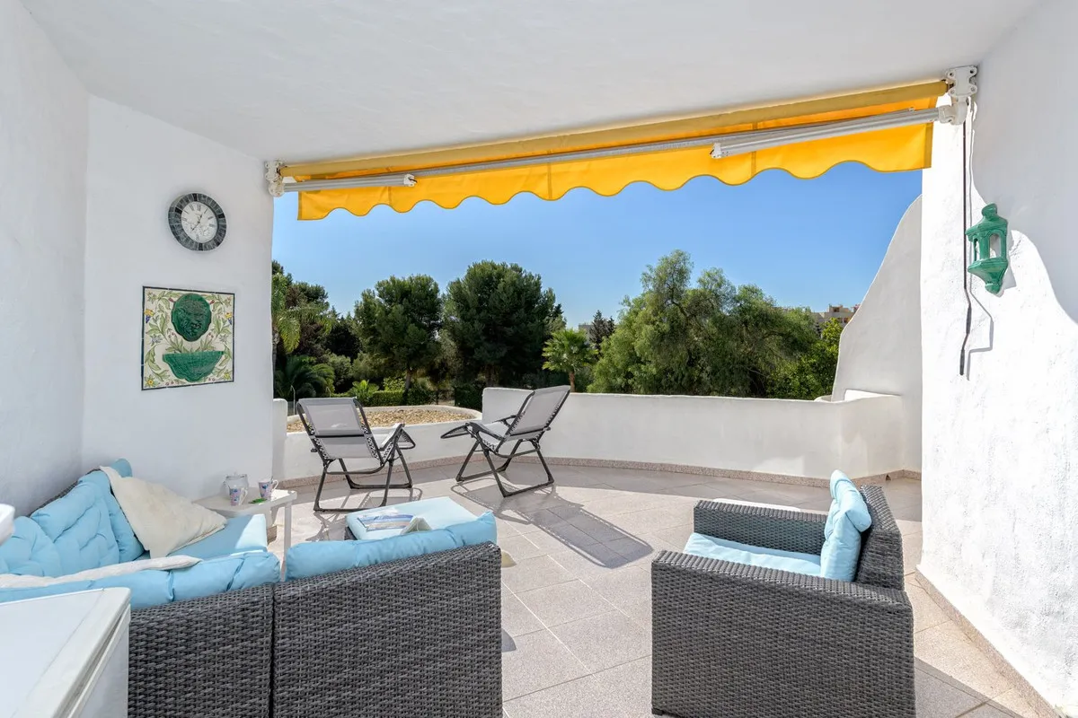 35f44871-95df-43b0-9c76-ee8b376f27b4