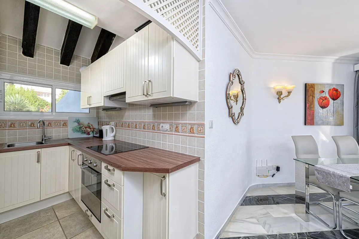 3ab8701e-8b4e-439f-9902-3f863c2e0b9b