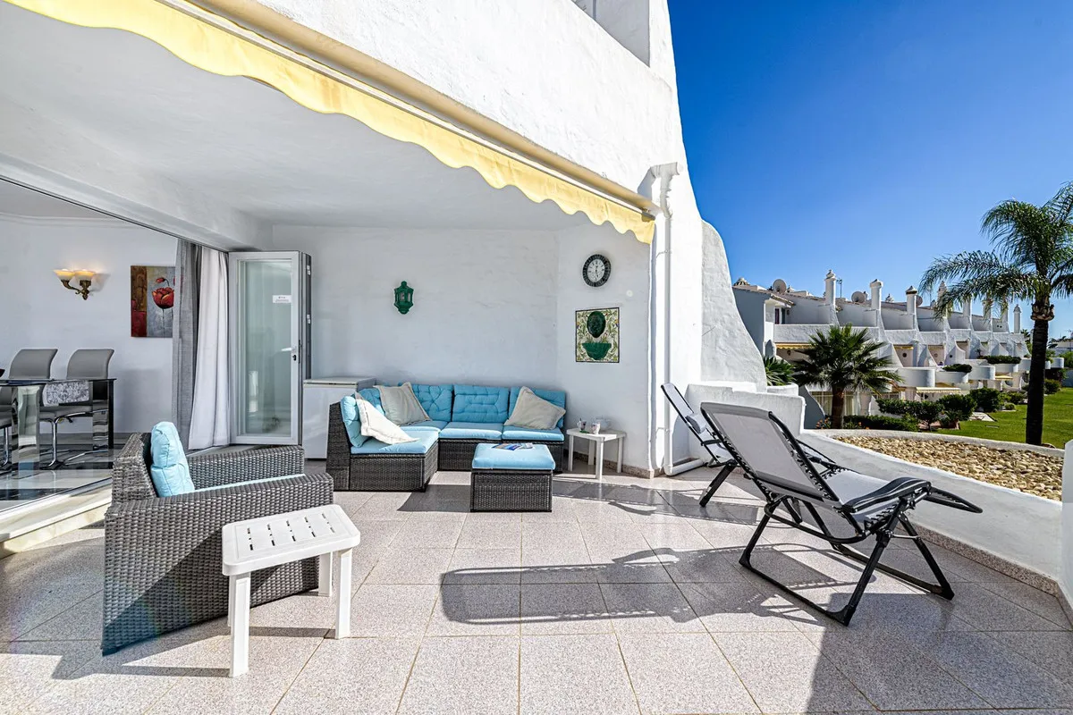 9c039425-8a18-4e7d-a4ed-8362b749c324