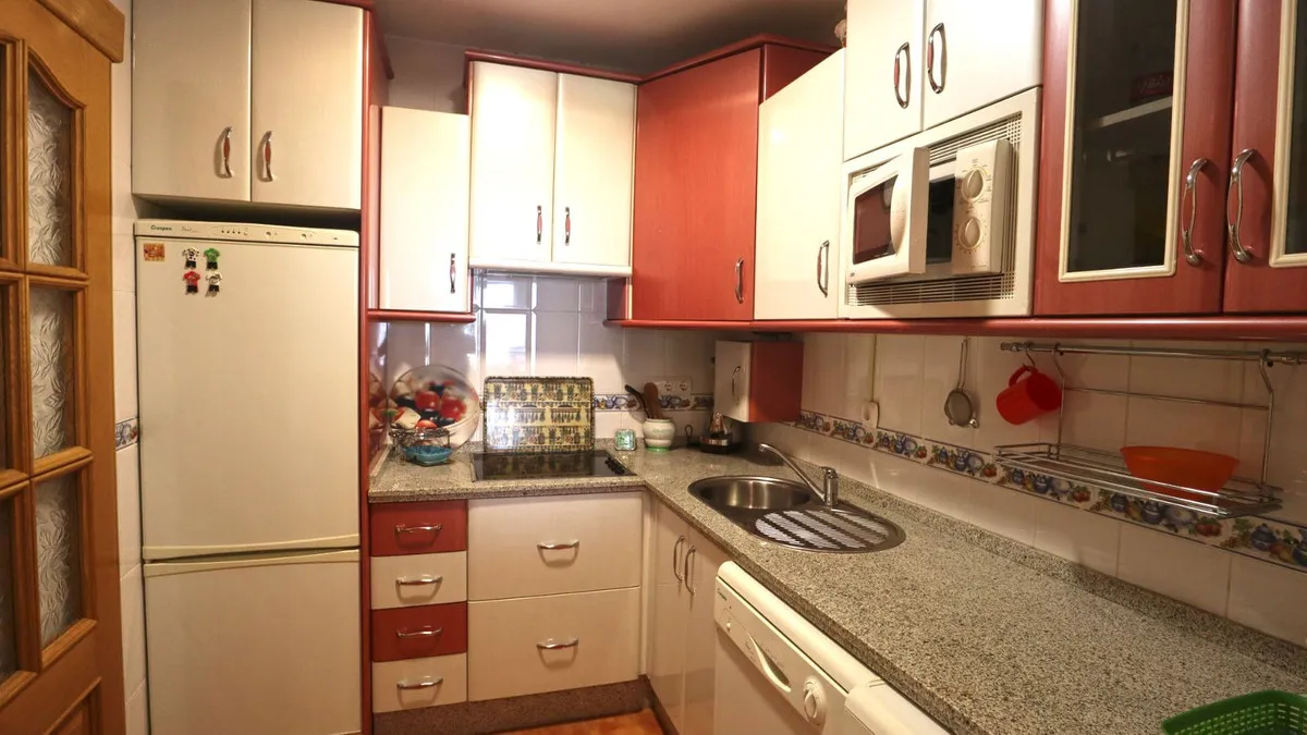 3788b3f6-0b4b-42e3-9a7f-e5b3752c1068