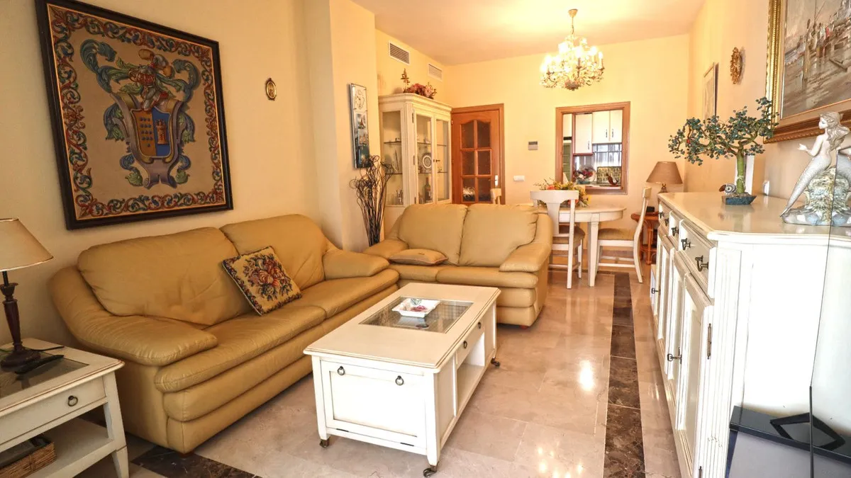 aafb1fd2-d35b-4856-b515-04c58aebcc2e