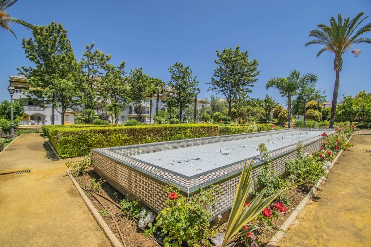 09cd6f45-afd3-4a53-8838-4e3a1314fd43