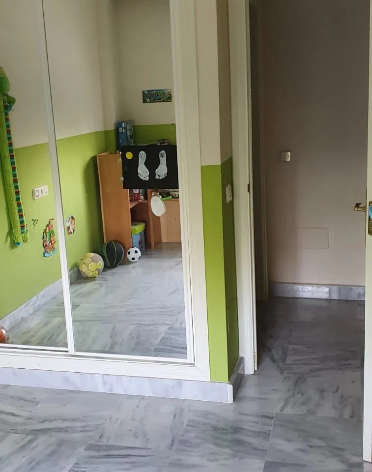 f442a089-c82e-4ef8-a54c-40dc46dee541