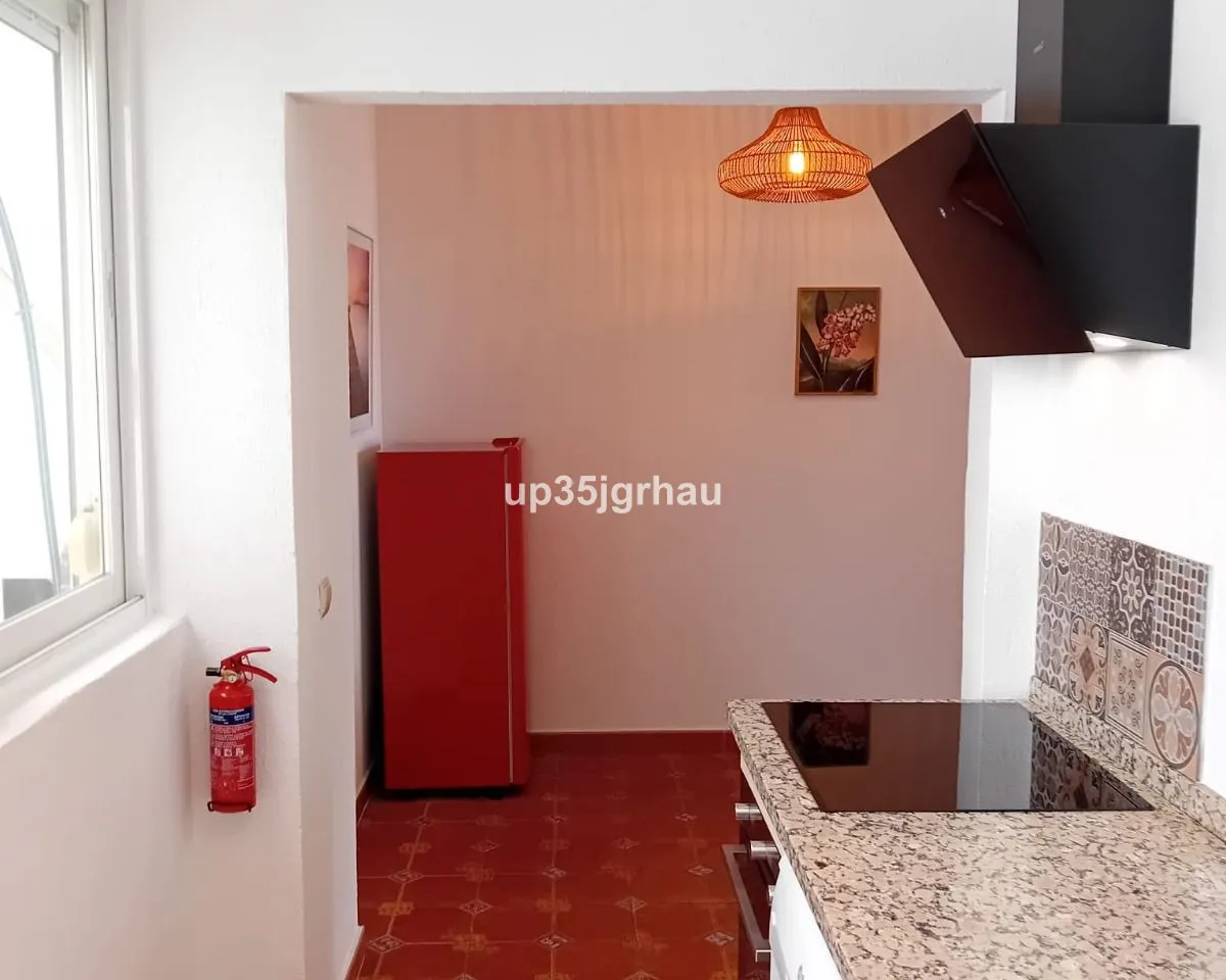 75f10a03-4ec8-4b40-8c01-1d43785af749