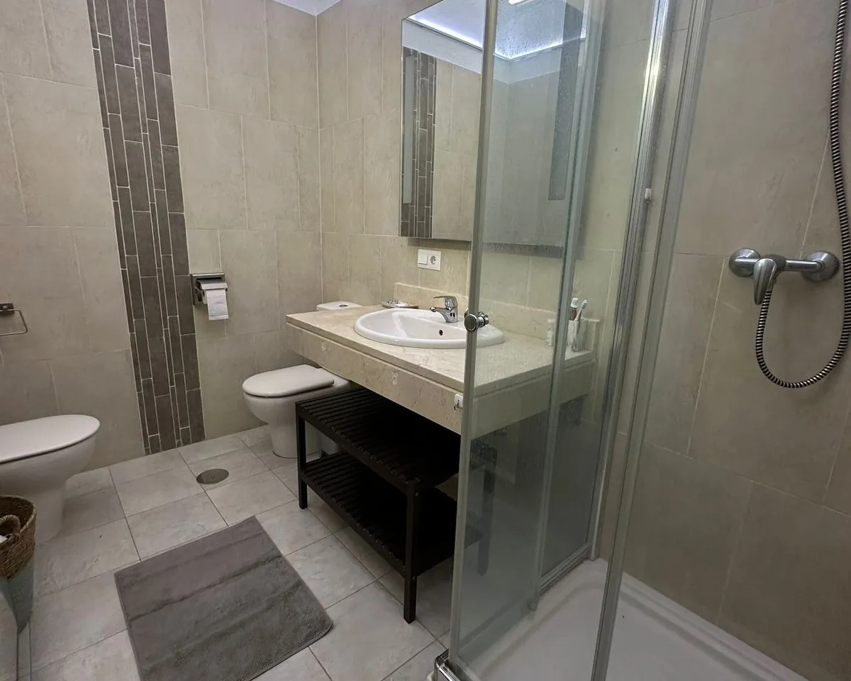 4bcf00d7-9554-410b-9fae-d354522ccef8