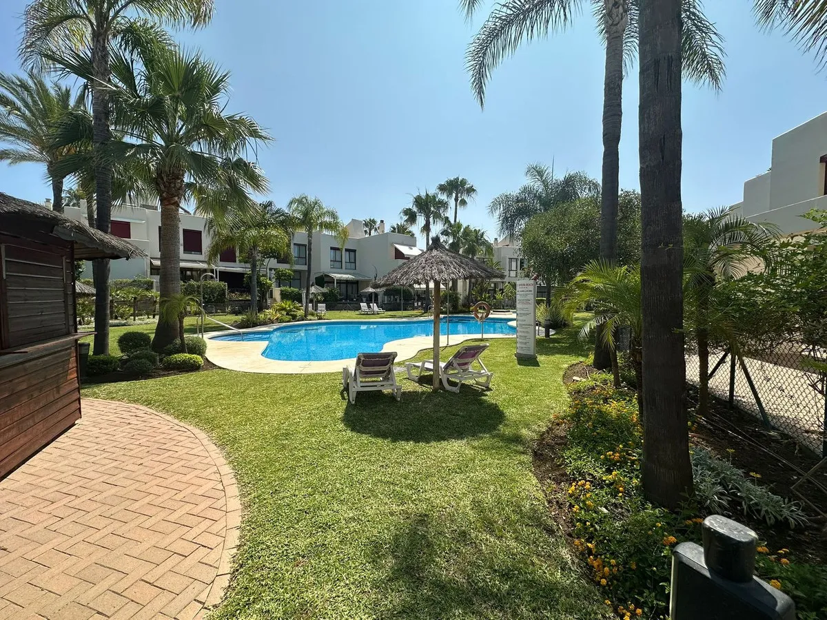 a7f4b3b7-83f0-439a-945b-e7ab22a38f85