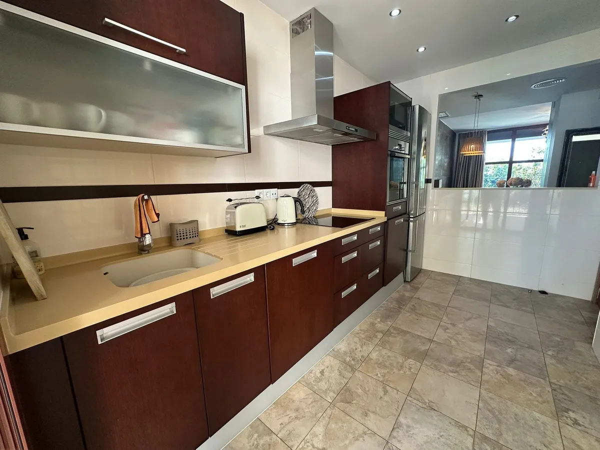 af7a3d2d-82ae-45b0-b9be-55fb5fb781e2