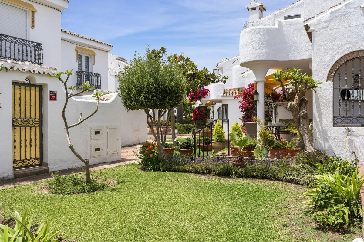 6bd2d57f-34b4-4e0a-a961-972de30678f9