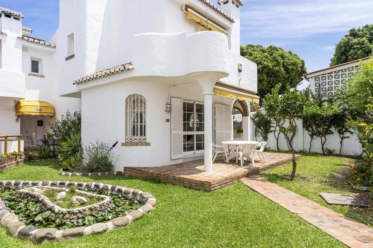 e0afe7fb-53b3-4ccc-aa1a-948989ee8e51