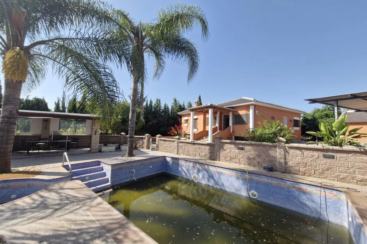 4d3a3d0f-5a76-4477-bc99-cb4b2e3b4697