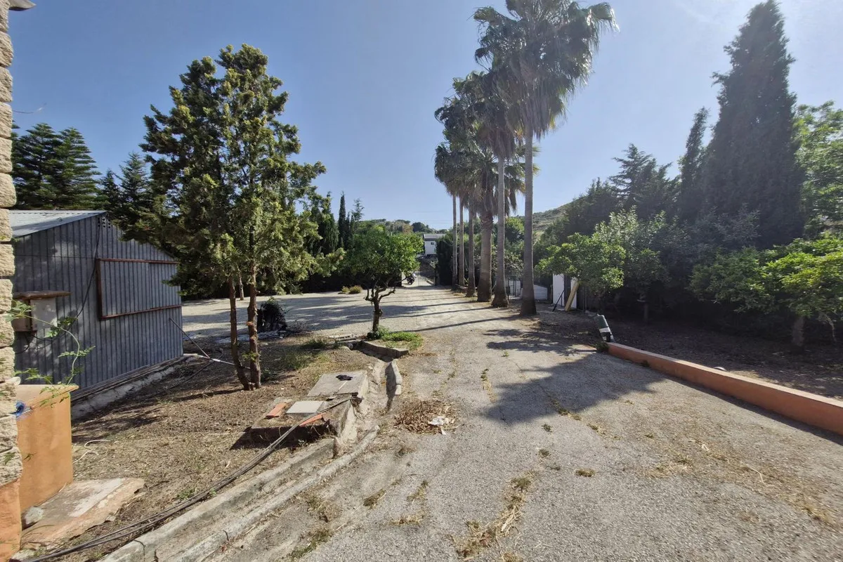 74a19821-4135-4aeb-8739-cb918b7f870d