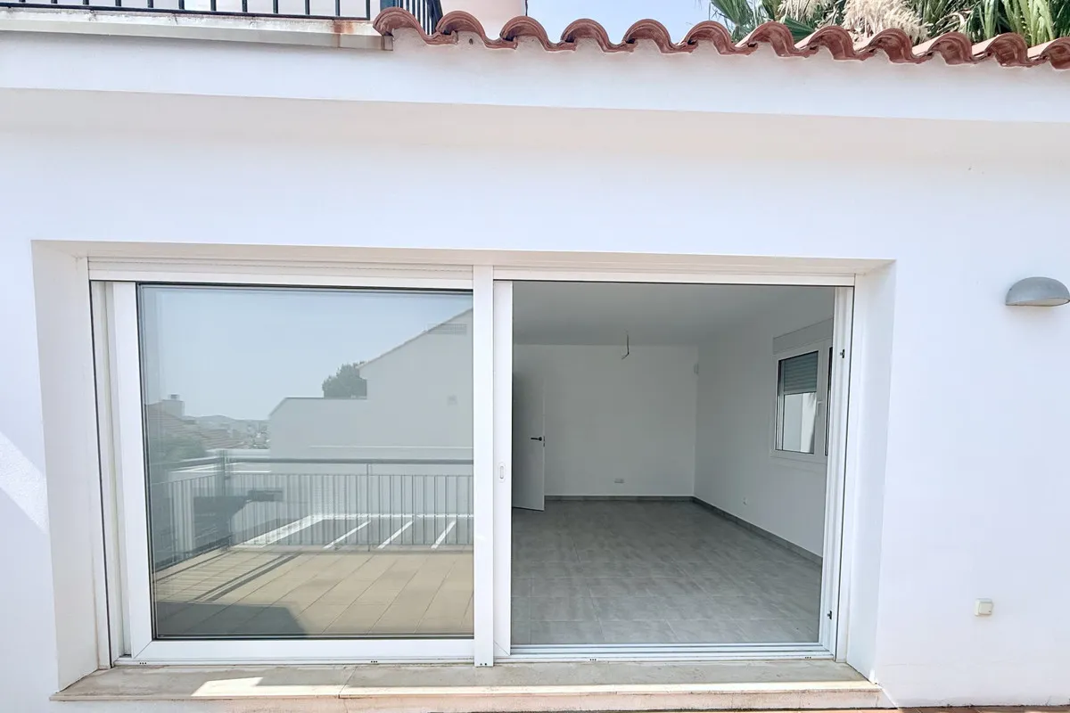 38733a2f-9d05-4cc6-89d1-4814912ed578