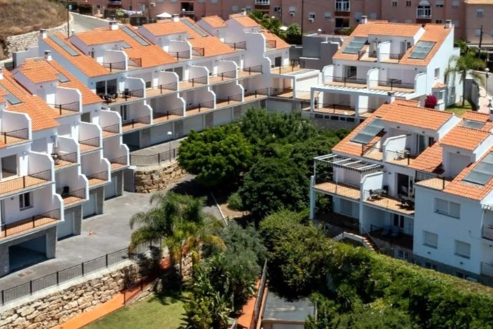 4aa8f086-a816-401d-88d9-6899ebeeae64