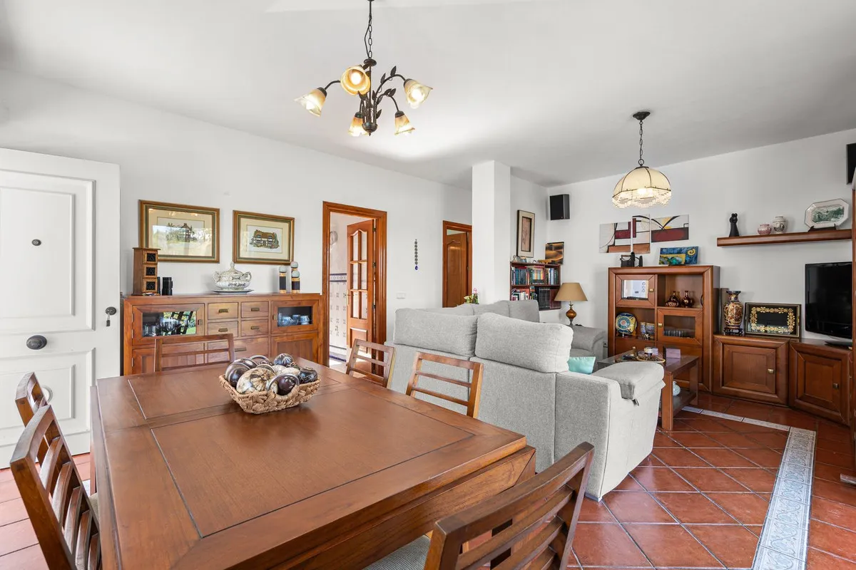 34e75698-c53c-4a76-9370-d5ddb5473eee