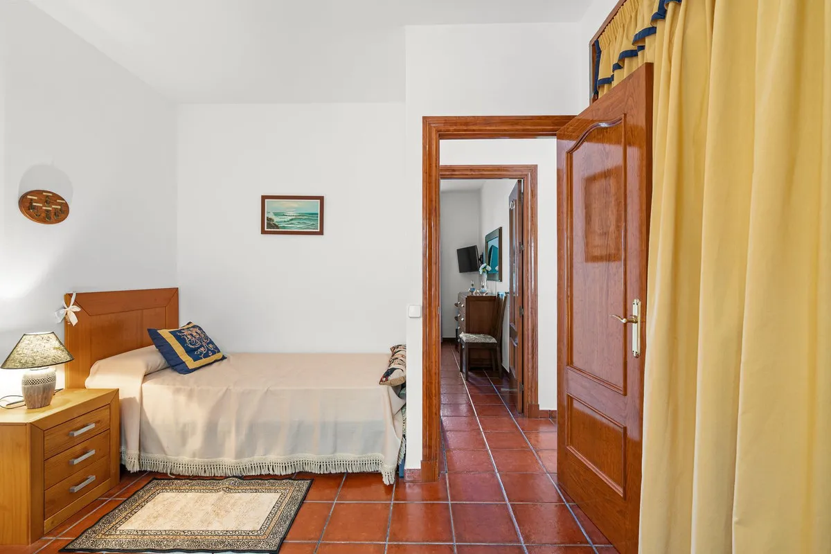 af7883ce-94fb-4040-9246-0b6e00f47c49