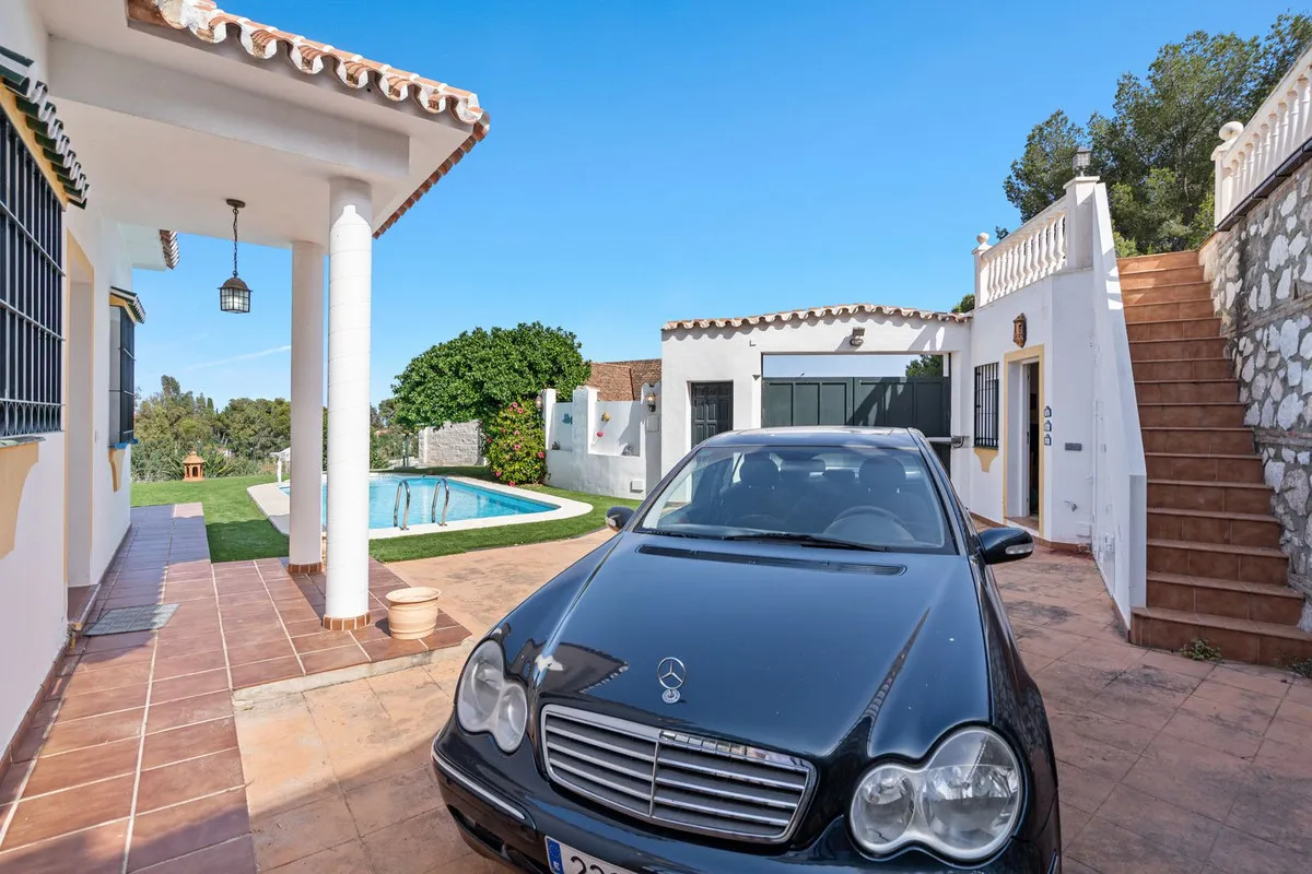 e4f2b070-2c8b-49d9-bb42-f46aa7981be4