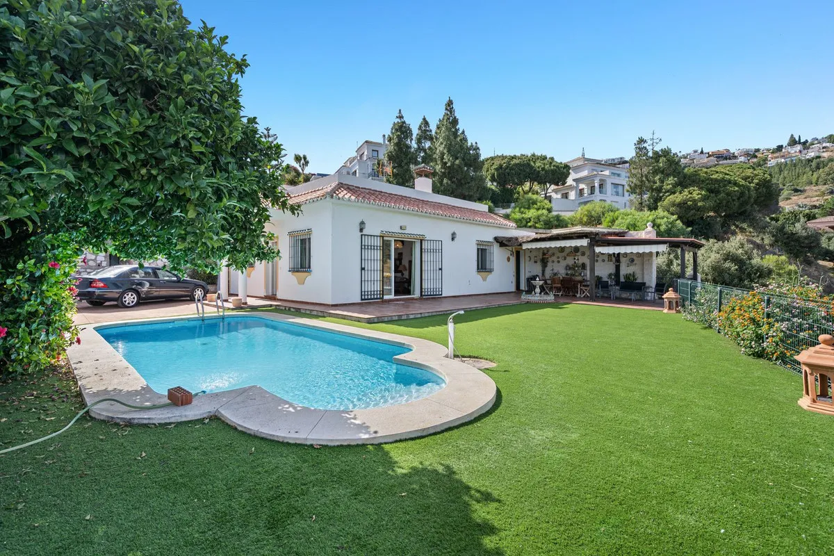 f9b0aa5e-087e-4c85-8add-d8e6bd08c16f