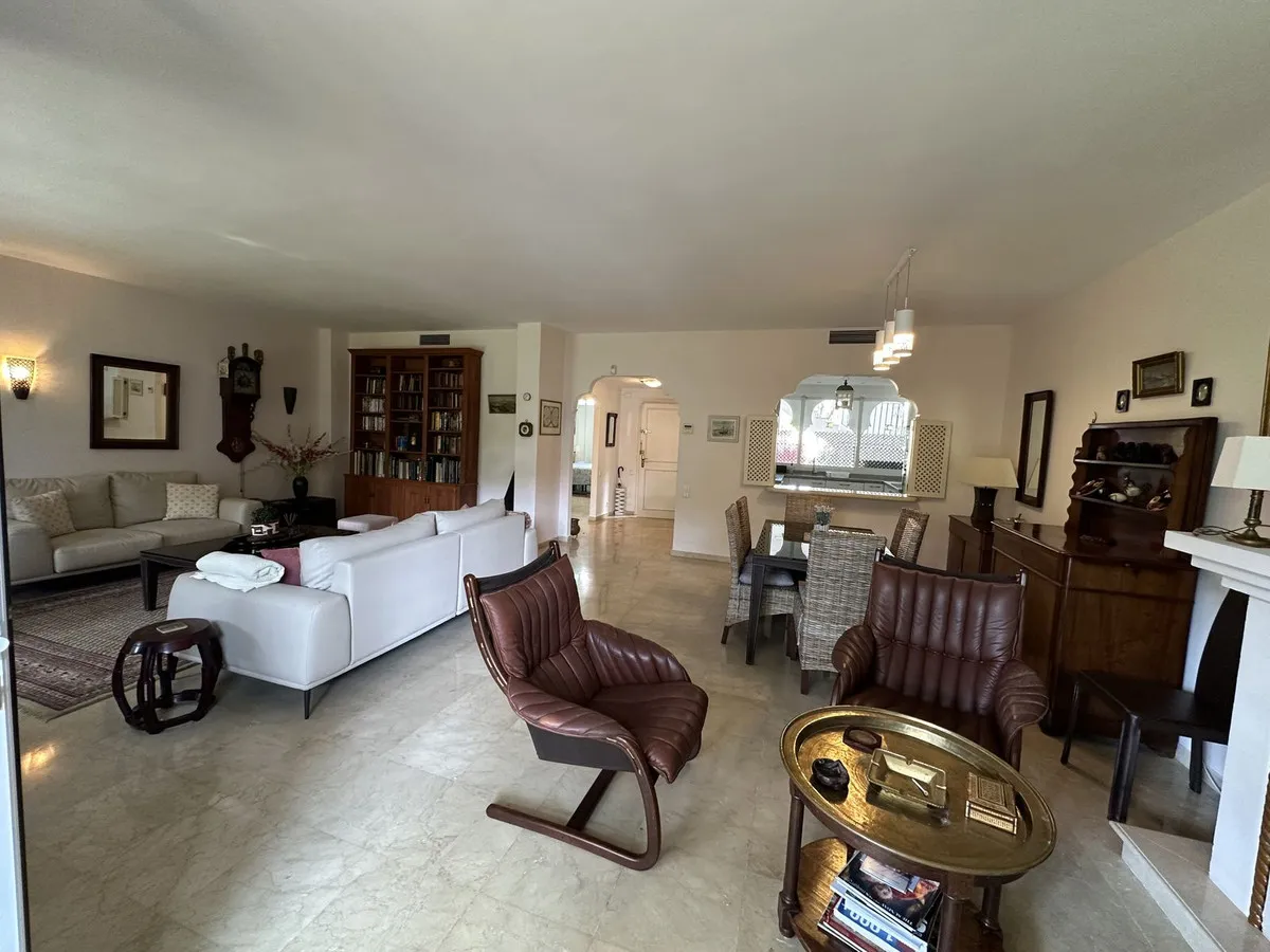 02b54835-adfd-424b-bcbb-3d8fd014a50c