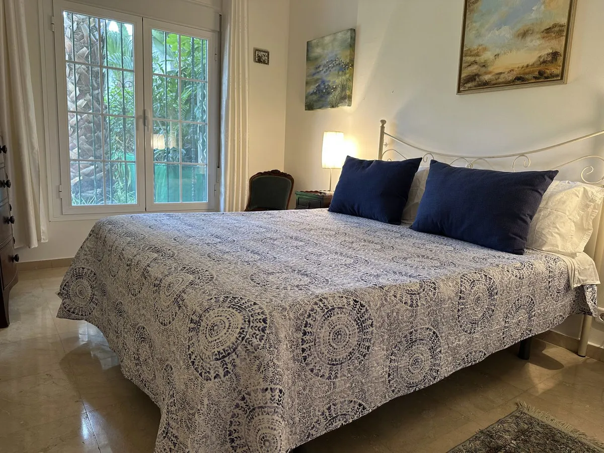 0d5e4950-daf6-4afd-8930-526402e13e5c