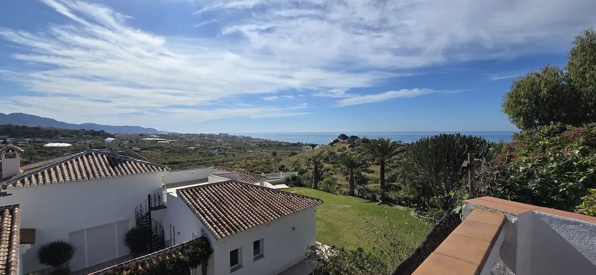 856ab4da-af90-4426-94e8-b21a9ee88357