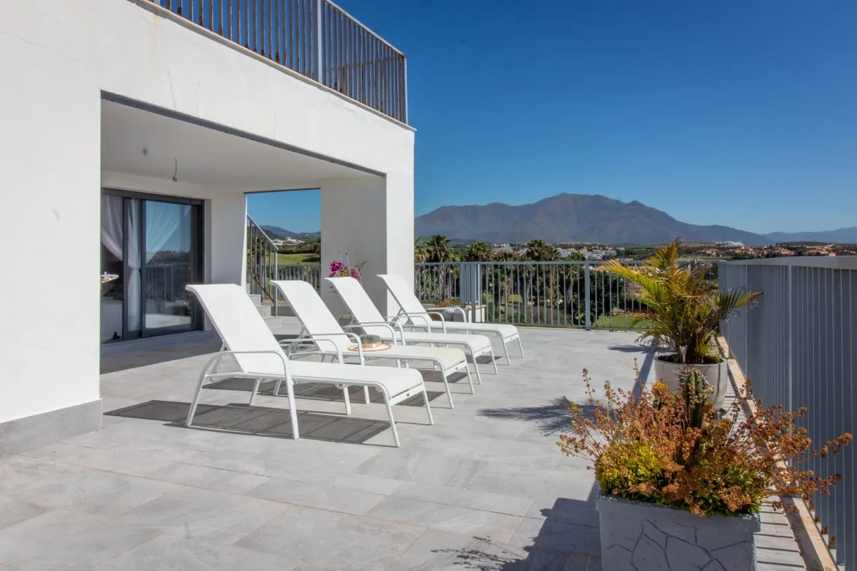 116f4e01-7df1-4913-ab3c-7650eb51ba46