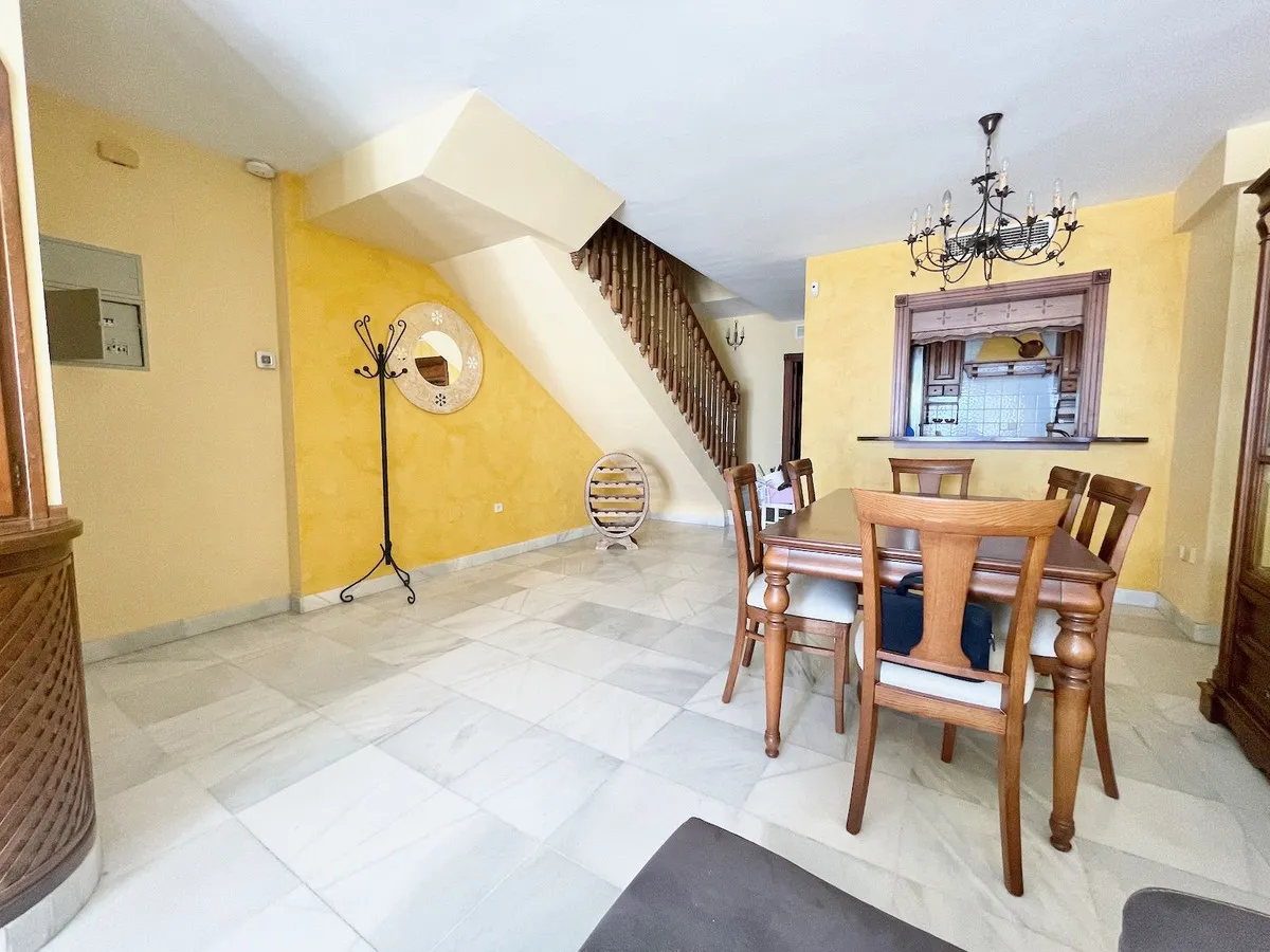 0531d9ea-7c24-44fb-9368-83942bba4bba