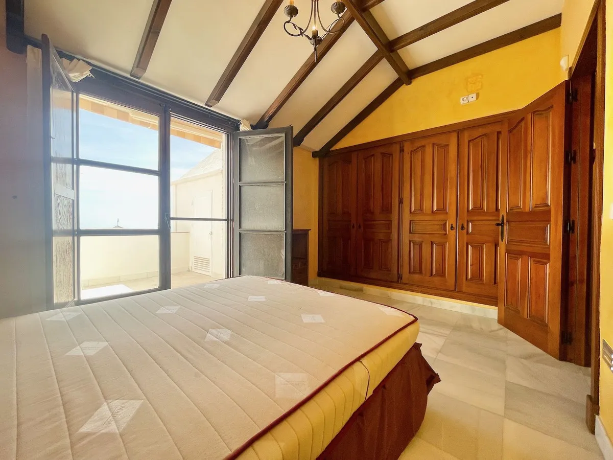 327b1bb4-b065-44a5-9e02-d2e8d40c5774