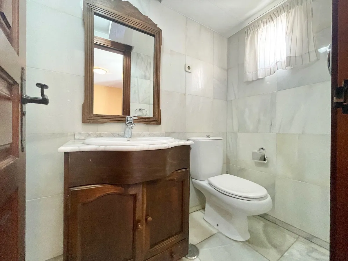 d0b7a069-7be6-40c3-acef-90b2ced1a67d