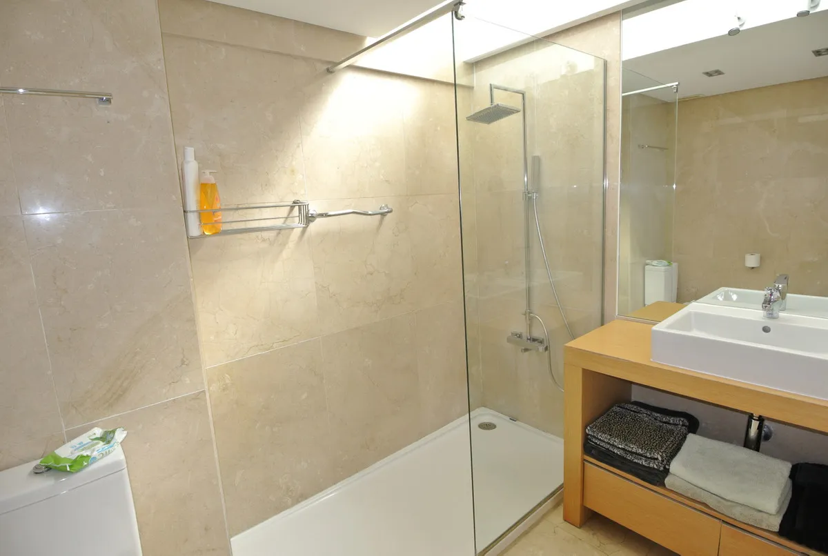 0de0371d-f492-4406-967d-d5a2fedd293d