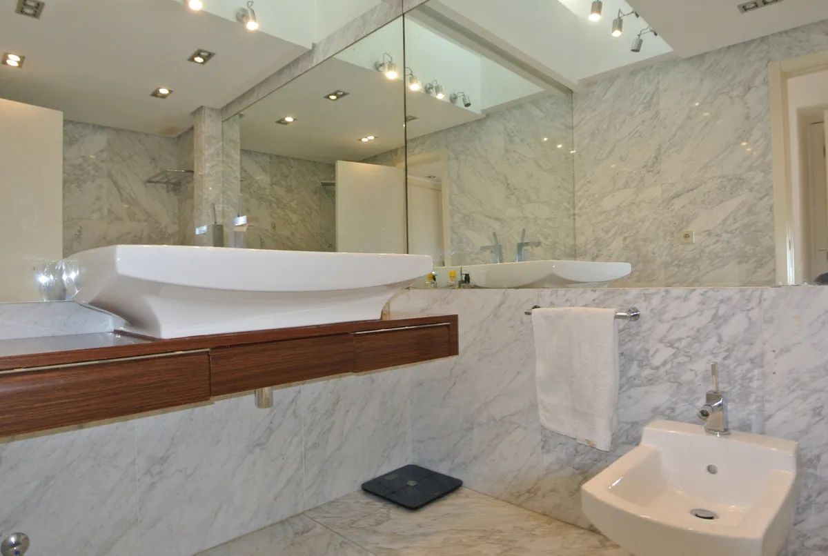 51aa6d4a-4e91-4bfa-a608-3c22d5af9554