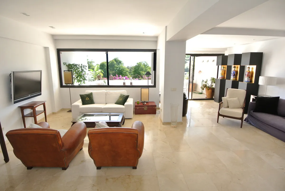 59de570d-e1a4-4207-b13c-ba6b205a1e49