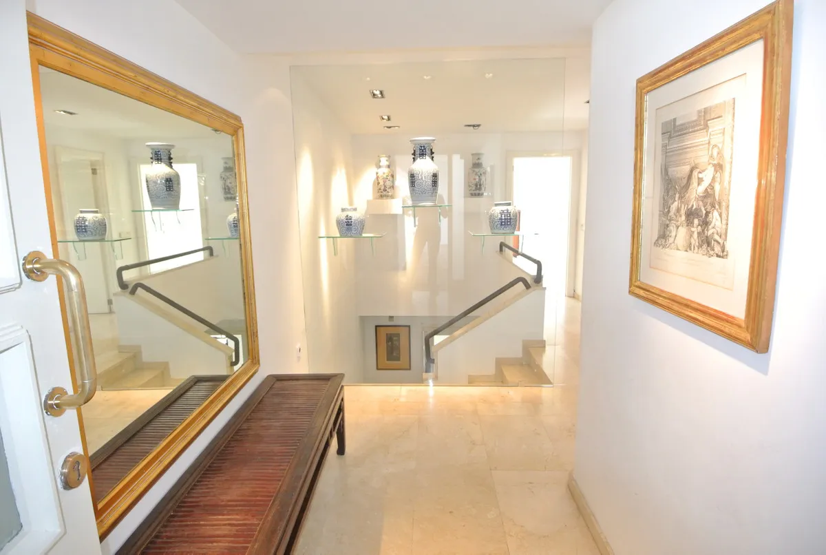 72b99043-d8d9-4513-94a0-4e3e6fbcd207