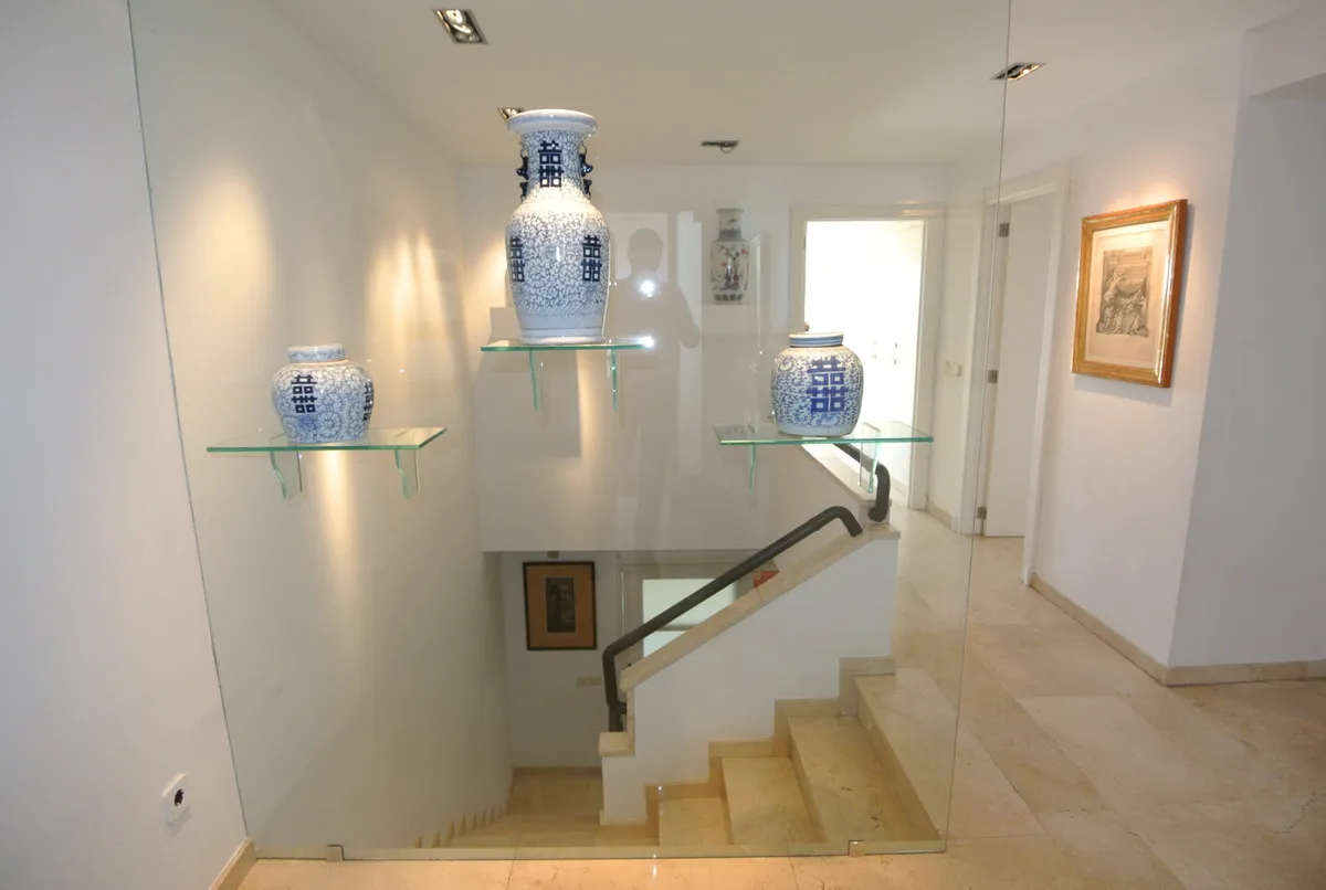 df4b12bd-8ef0-4851-a552-9eb15074a4e6