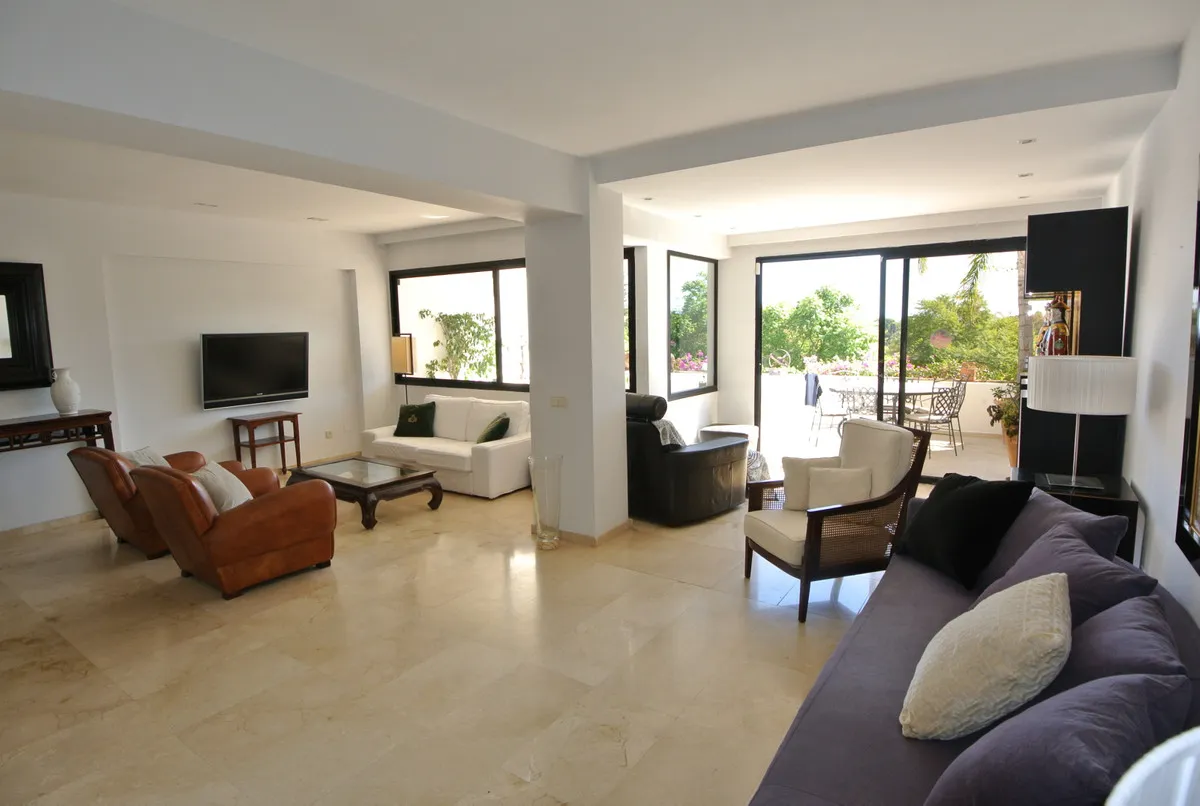 fe4a9abc-af96-429b-9c8c-e49a97de8fe2