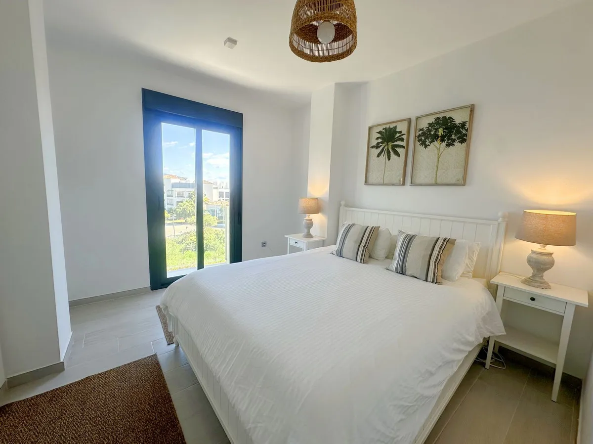 2d5edfa6-0b39-4307-aa18-ab454c2e3b0c